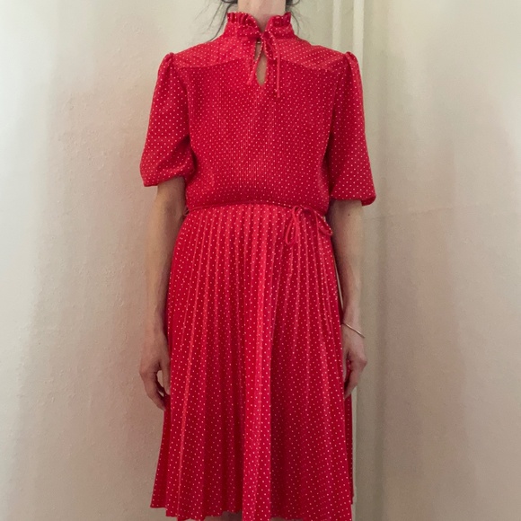 Vintage M.C.S. Ltd polka dot red dress - Picture 1 of 12